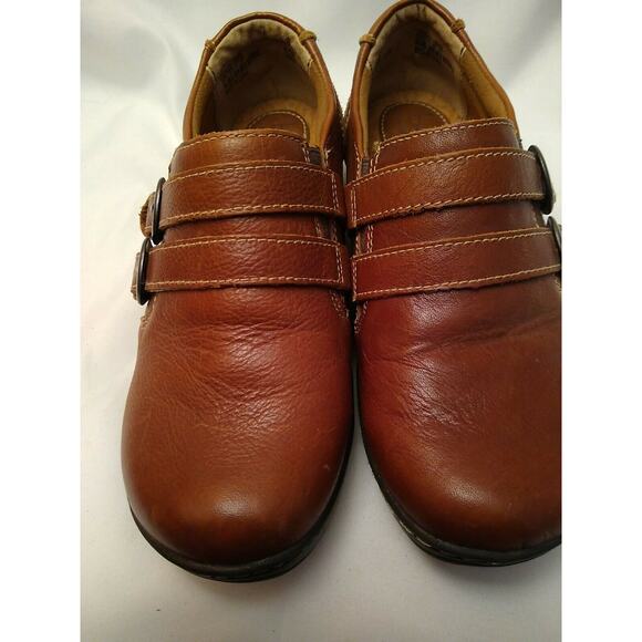 B.O.C. Women's Brown Slip-On Leather Buckle Clogs Shoes Size 6.5 M Comfort - Picture 3 of 8